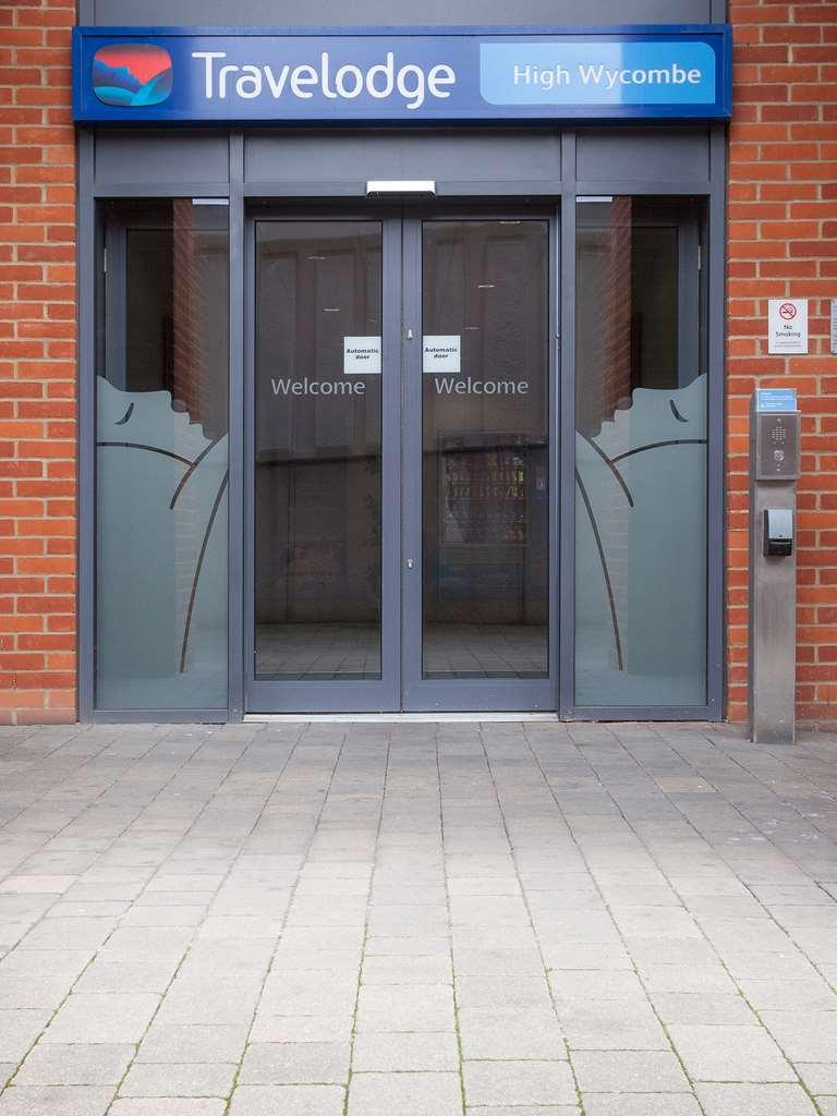Travelodge High Wycombe Central Екстер'єр фото