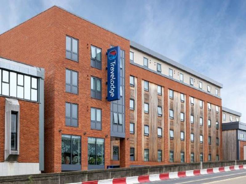 Travelodge High Wycombe Central Екстер'єр фото