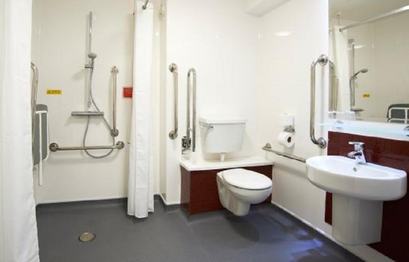 Travelodge High Wycombe Central Екстер'єр фото
